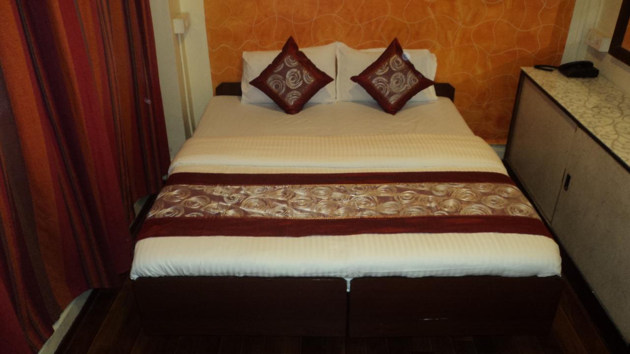 Benazeer Hotel - Mumbai — Fotoğraflar 3